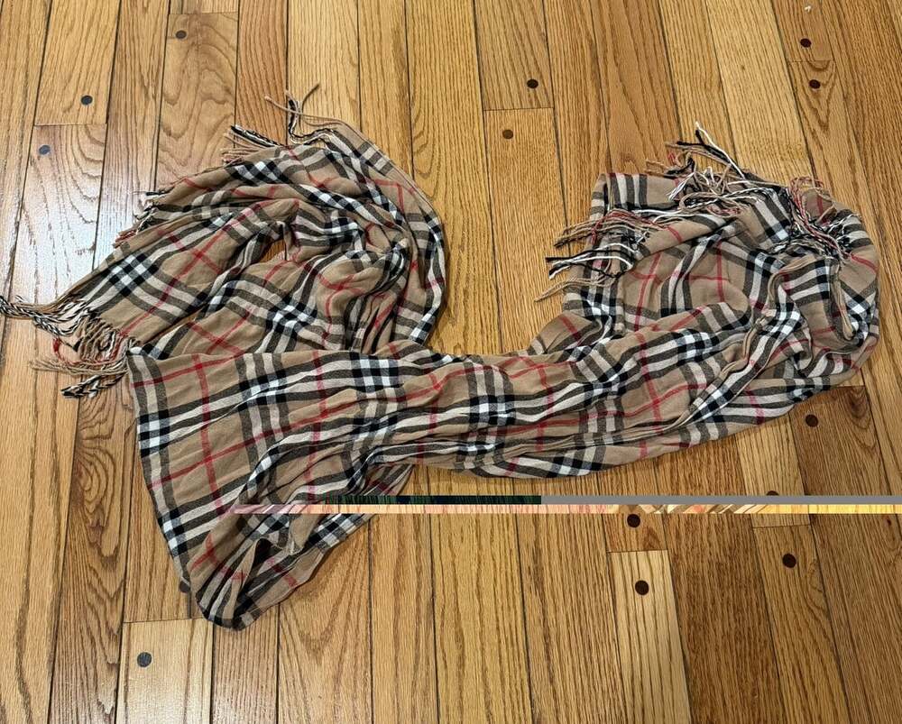 Burberry London Nova Check Plaid Lightweight Oversized Scarf Wrap 23x66 Fringe - Picture 12 of 12